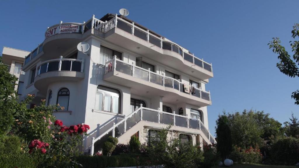 Къща За Гости Алла Hotel Byala  Exterior photo