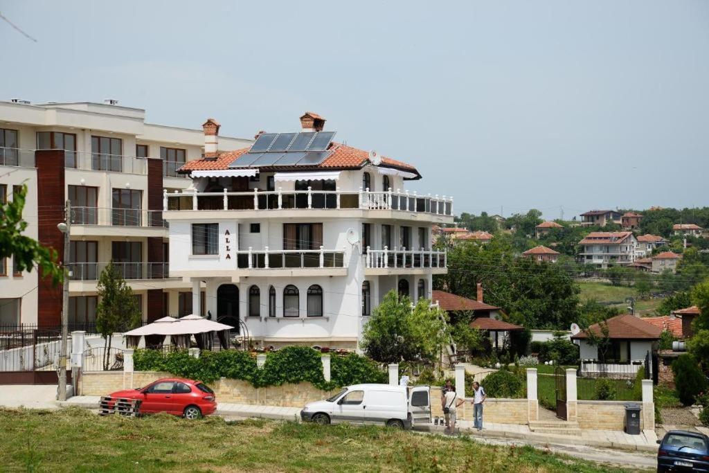 Къща За Гости Алла Hotel Byala  Exterior photo